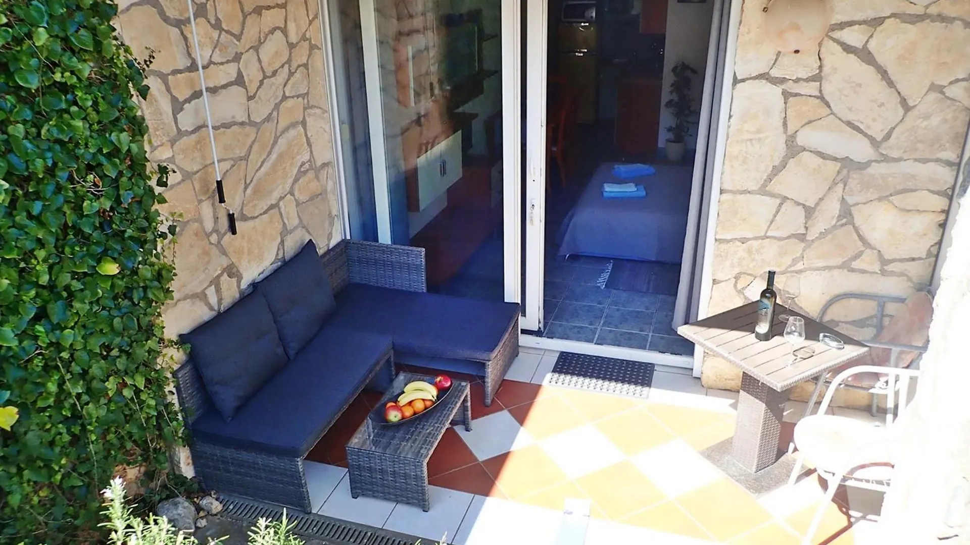 Apartment Blue Ivy Near The Beach Jasenice